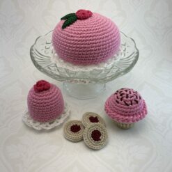 Crochet pastries
