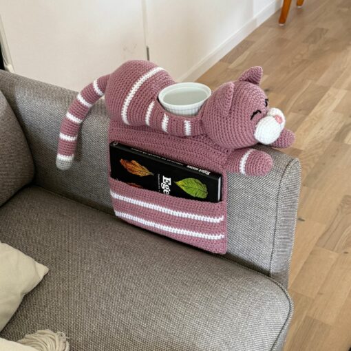 Mönster virkad Katt armstödsförvaring - Image 3