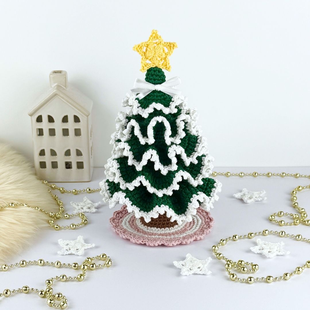 Mönster virkad Gran med volang