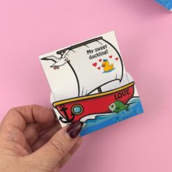 Utskriftbar Alla Hjärtans Båtask till Virkad Anka