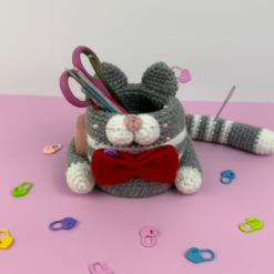 Alternative view of Mönster virkad VirknålsKatt