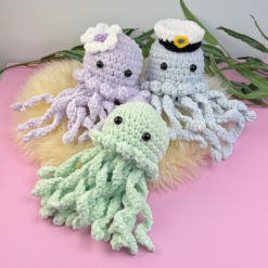 Alternative view of Virkmönster MANET med studentmössa